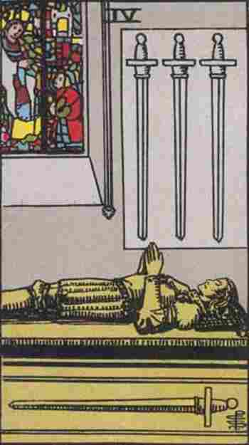 Cuatro de Espadas en el Tarot Rider Waite
